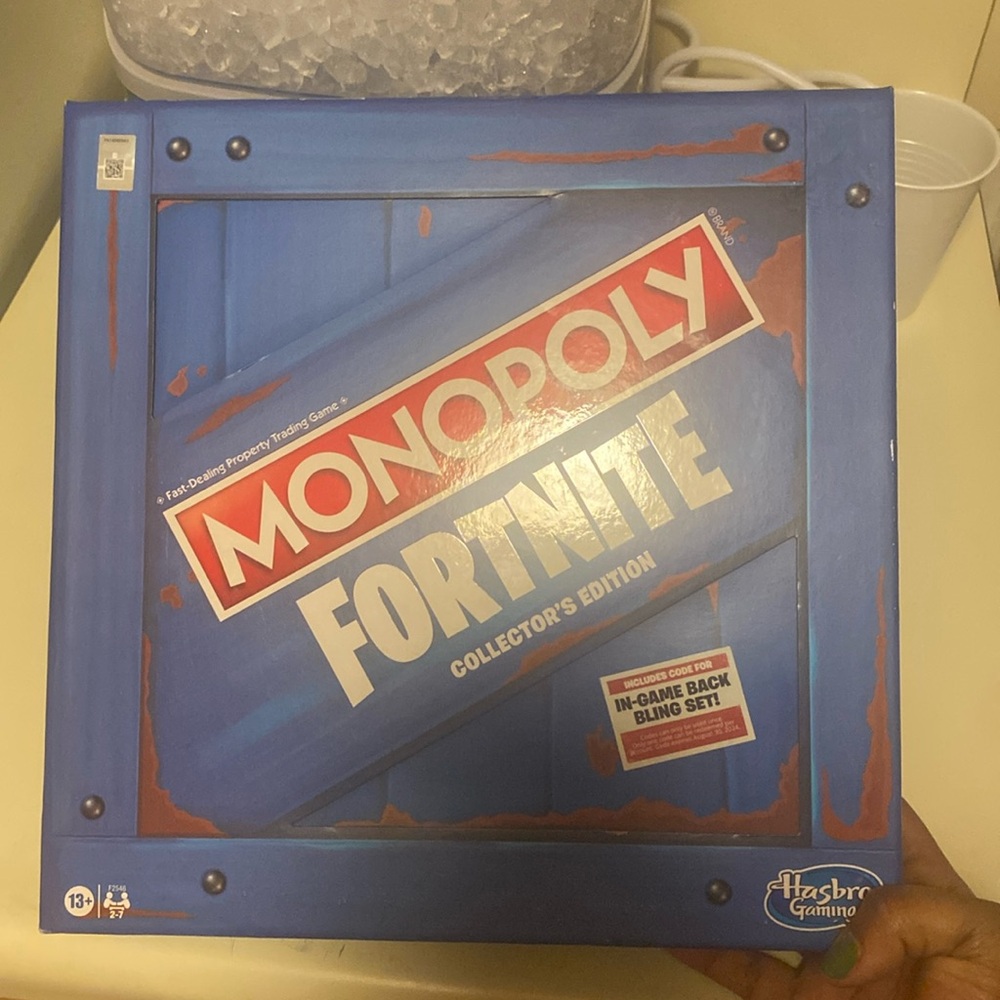 Monopoly Fortnite collector edition Rare